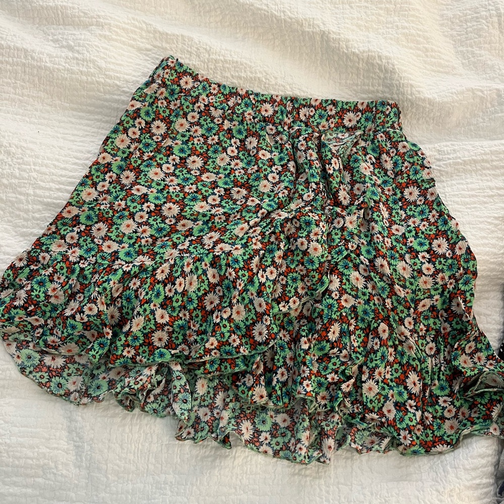Zara floral skirt